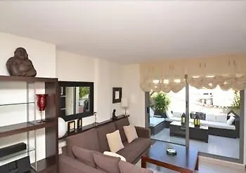 Apartment 1316 *